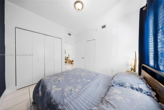 750 SW 2nd St, Miami, FL 33130