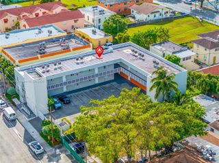 750 SW 2nd St, Miami, FL 33130