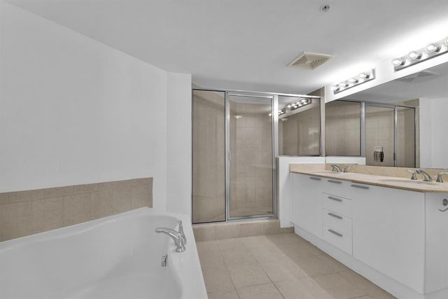 16699 Collins Avenue 3402, Sunny Isles Beach, FL 33160