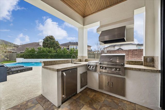 14439 Kingston Cove Lane, Houston, TX 77077