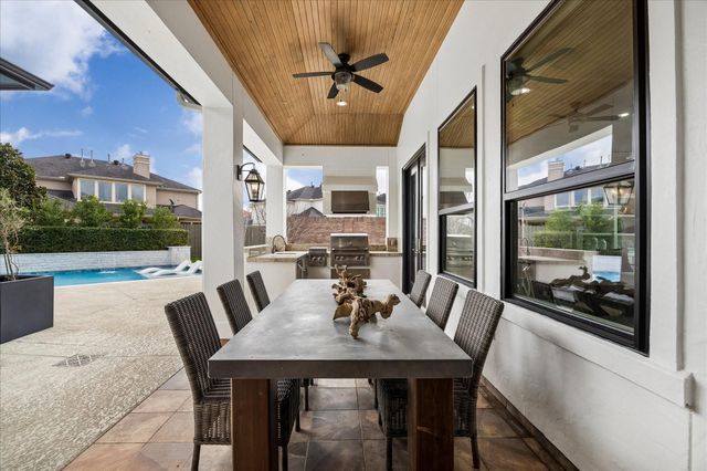 14439 Kingston Cove Lane, Houston, TX 77077