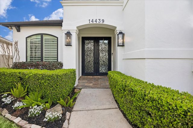 14439 Kingston Cove Lane, Houston, TX 77077
