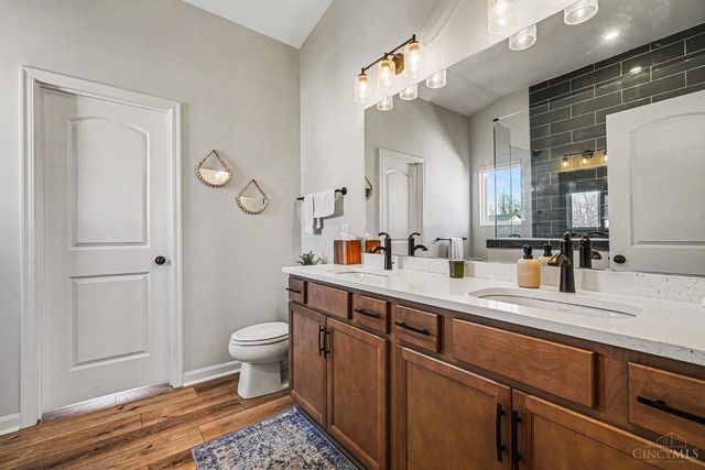 936 Pondside Lane, South Lebanon, OH 45152