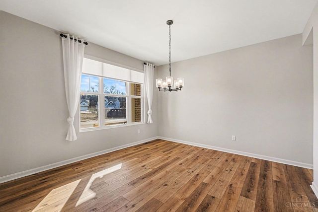 936 Pondside Lane, South Lebanon, OH 45152