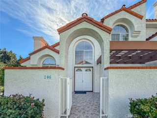 206 Camino Cortina, Camarillo, CA 93010