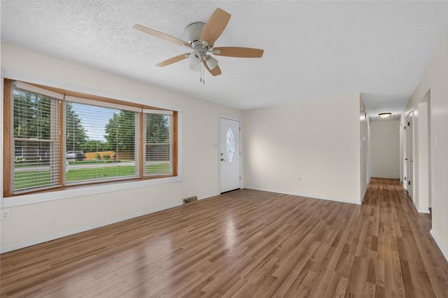 43 Crupper Lane, Alexandria, KY 41001