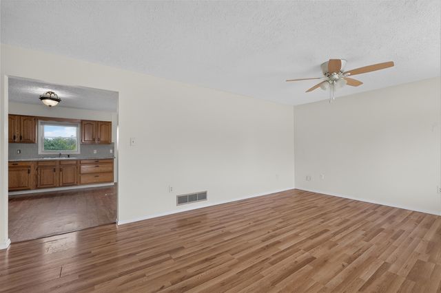 43 Crupper Lane, Alexandria, KY 41001