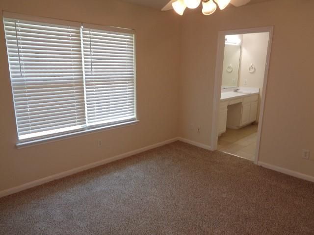 11814 Chetman Drive B, Houston, TX 77065
