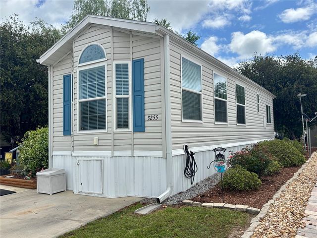 3255 NE 104TH AVENUE, Silver Springs, FL 34488