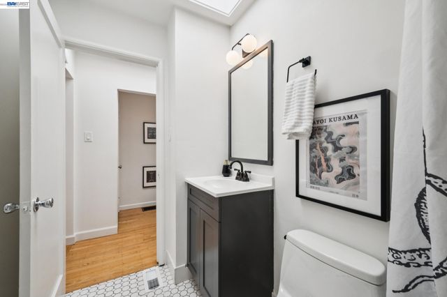 267 CAMBRIDGE AVE, Kensington, CA 94708