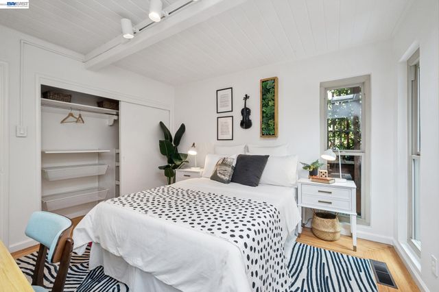 267 CAMBRIDGE AVE, Kensington, CA 94708