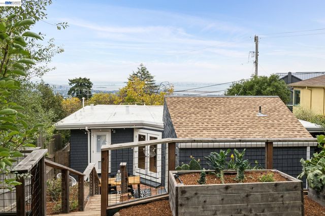 267 CAMBRIDGE AVE, Kensington, CA 94708