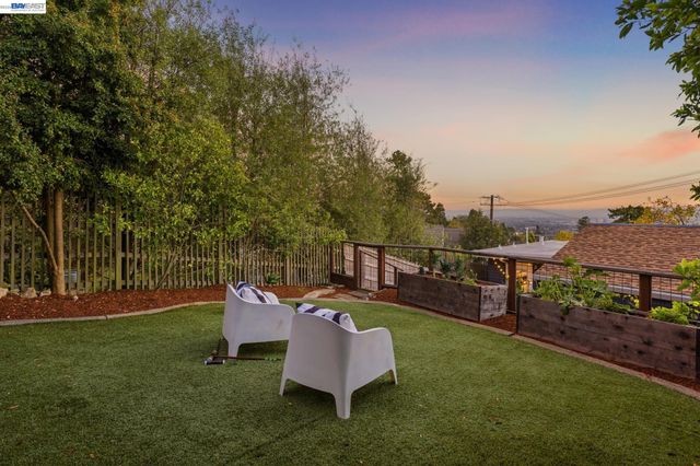 267 CAMBRIDGE AVE, Kensington, CA 94708