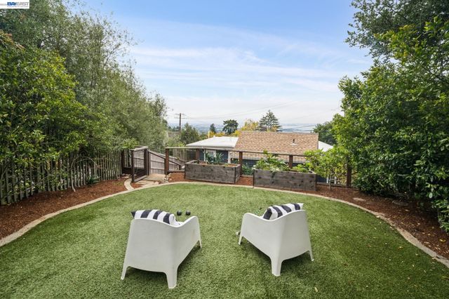 267 CAMBRIDGE AVE, Kensington, CA 94708