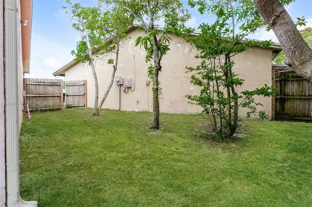 6129 Moonbeam Drive, Lake Worth, FL 33463