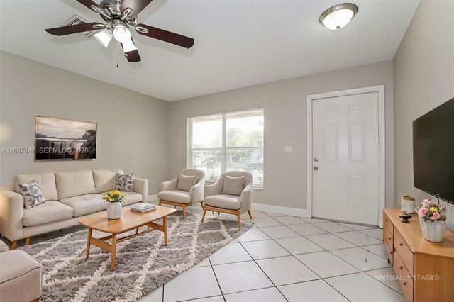6129 Moonbeam Drive, Lake Worth, FL 33463