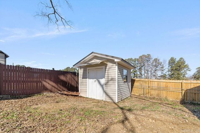 2112 Sulton St, Malvern, AR 72104