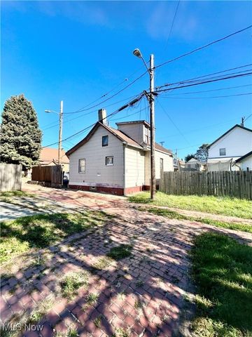 2162 Fulton Road, Cleveland, OH 44113