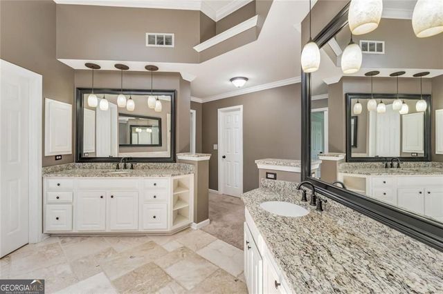 175 Woodcliff Drive, Suwanee, GA 30024