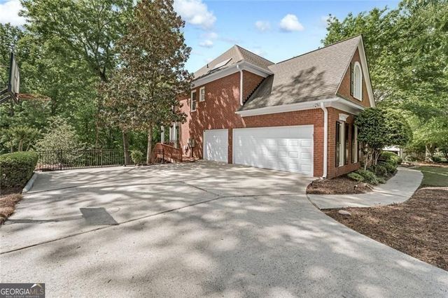 175 Woodcliff Drive, Suwanee, GA 30024