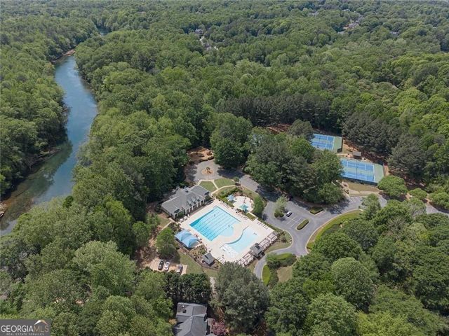 175 Woodcliff Drive, Suwanee, GA 30024