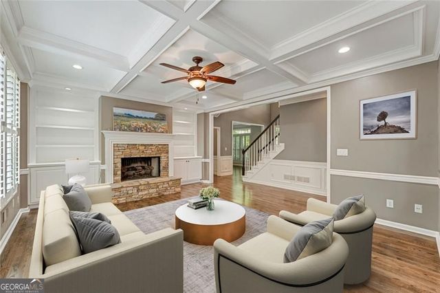 175 Woodcliff Drive, Suwanee, GA 30024