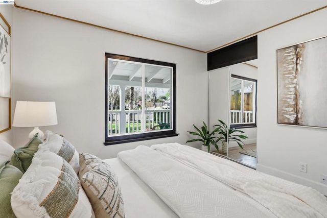 4972 Minas Dr, San Jose, CA 95136