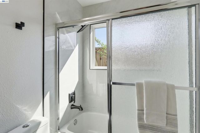 4972 Minas Dr, San Jose, CA 95136