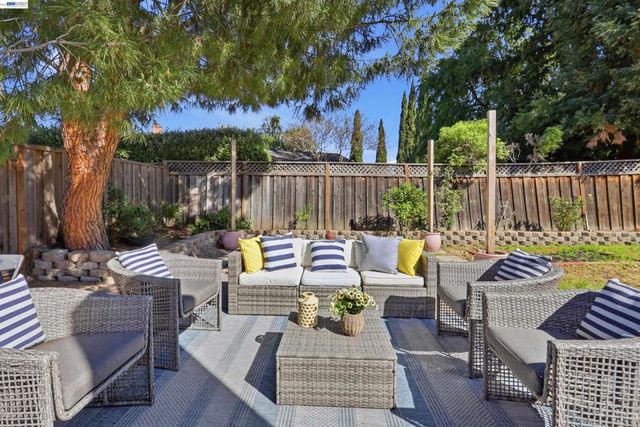 4972 Minas Dr, San Jose, CA 95136