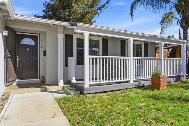 4972 Minas Dr, San Jose, CA 95136