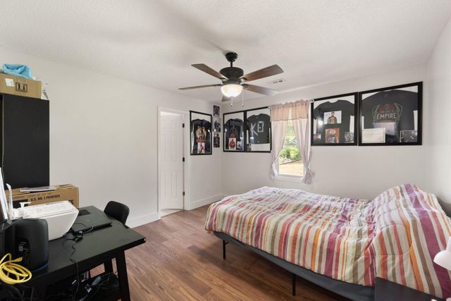 111 Whispering Oaks Drive, Somerset, KY 42503