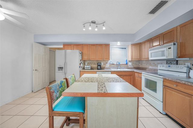 13559 MARTHA AVENUE, Port Charlotte, FL 33981