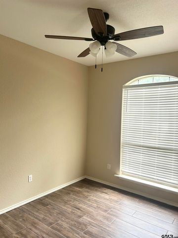 15580 BRITTAIN COURT, Lindale, TX 75771