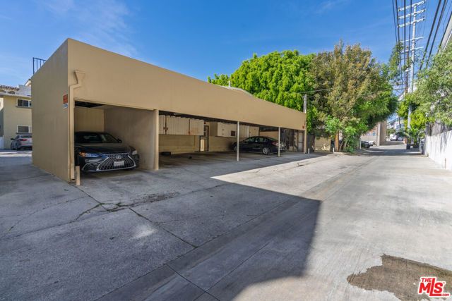 1218 Armacost Avenue, Los Angeles, CA 90025