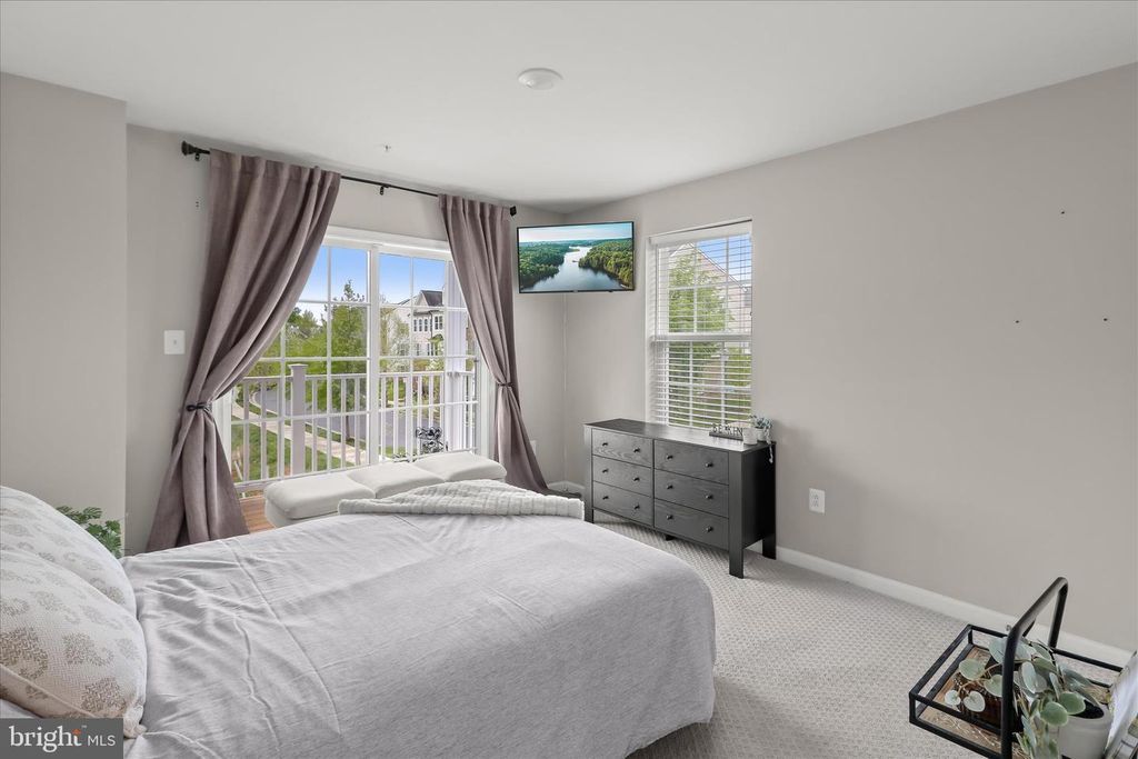 Image 20 of property listing at 9455 JAMES MACGOWAN LN #429, Owings Mills, MD 21117