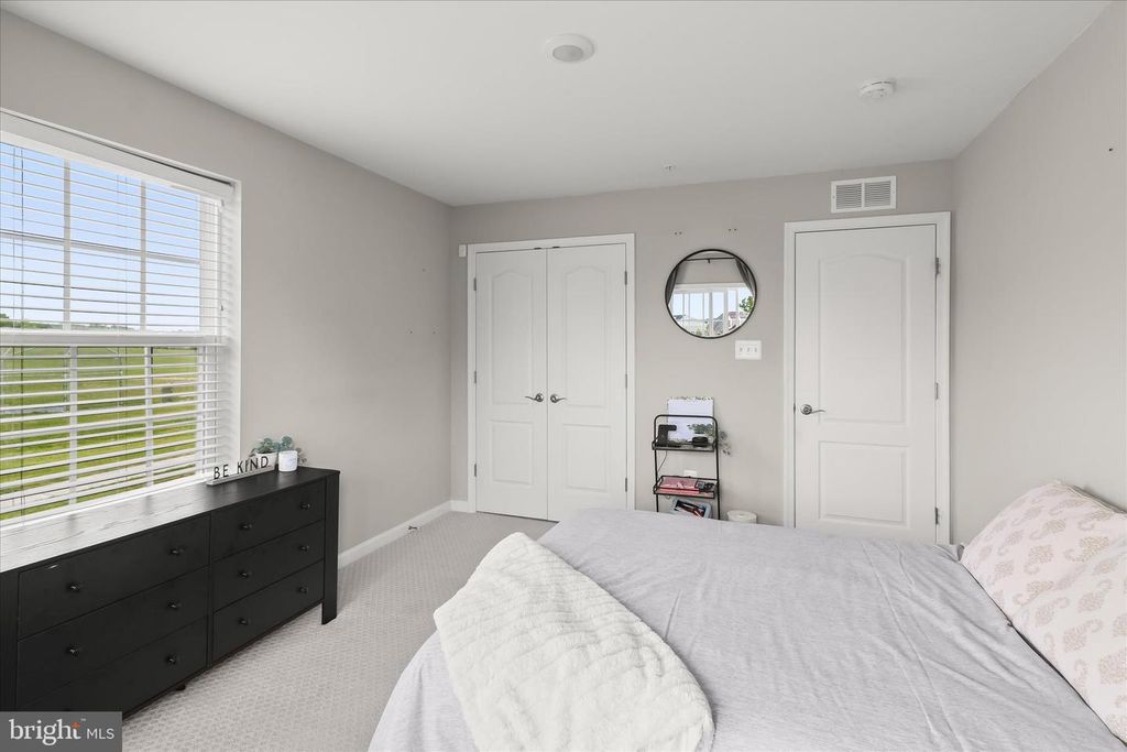 Image 21 of property listing at 9455 JAMES MACGOWAN LN #429, Owings Mills, MD 21117