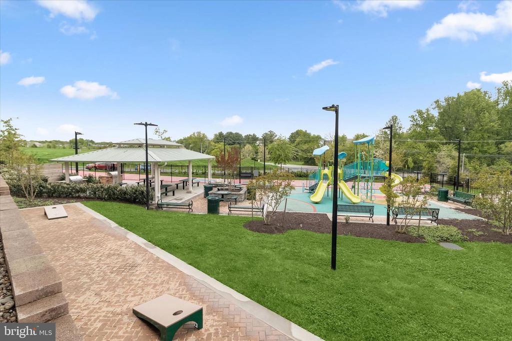 Image 39 of property listing at 9455 JAMES MACGOWAN LN #429, Owings Mills, MD 21117