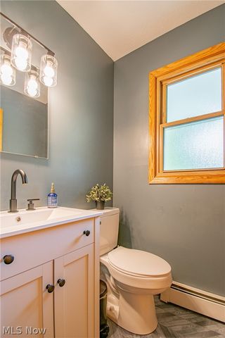 300 Tanglewood Trail, Wadsworth, OH 44281
