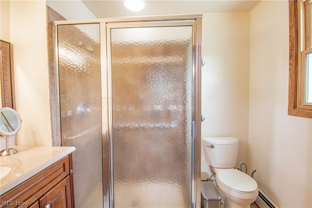 300 Tanglewood Trail, Wadsworth, OH 44281