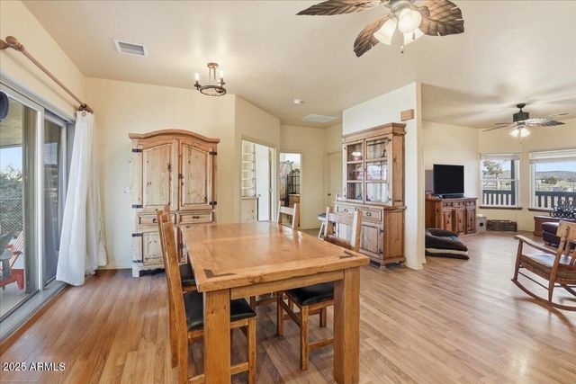 25860 N Cabernet Lane, Paulden, AZ 86334