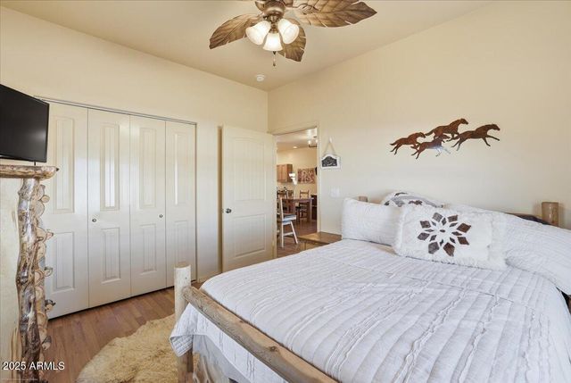 25860 N Cabernet Lane, Paulden, AZ 86334