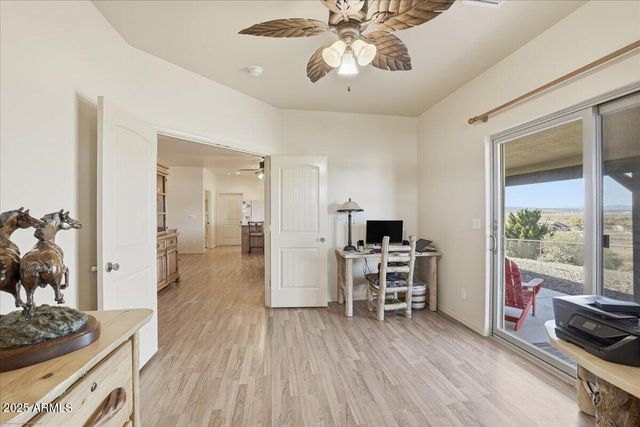 25860 N Cabernet Lane, Paulden, AZ 86334