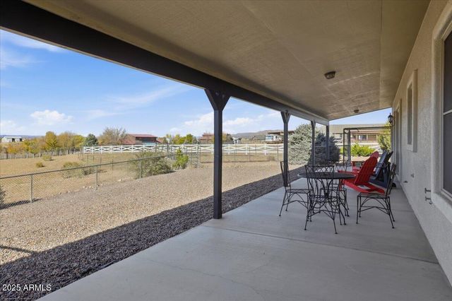 25860 N Cabernet Lane, Paulden, AZ 86334