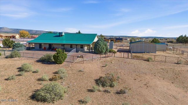 25860 N Cabernet Lane, Paulden, AZ 86334