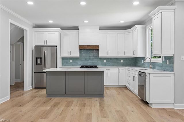 111 Mill RD, Yorktown, VA 23693