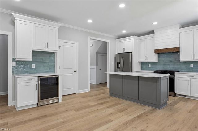 111 Mill RD, Yorktown, VA 23693