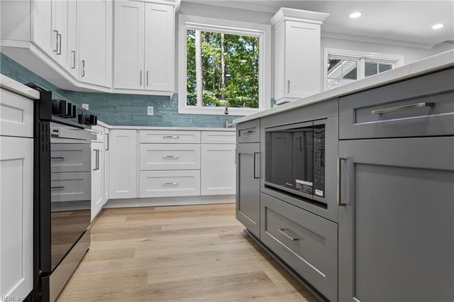 111 Mill RD, Yorktown, VA 23693