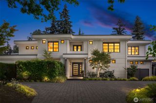 8457 NE 7th Street, Medina, WA 98039