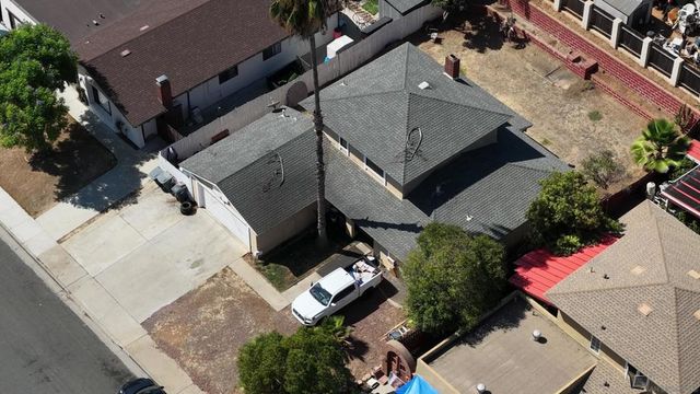 1057 Camellia St, Escondido, CA 92027