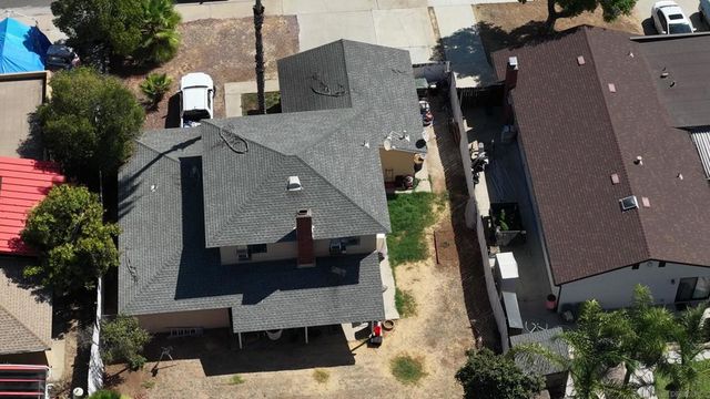1057 Camellia St, Escondido, CA 92027